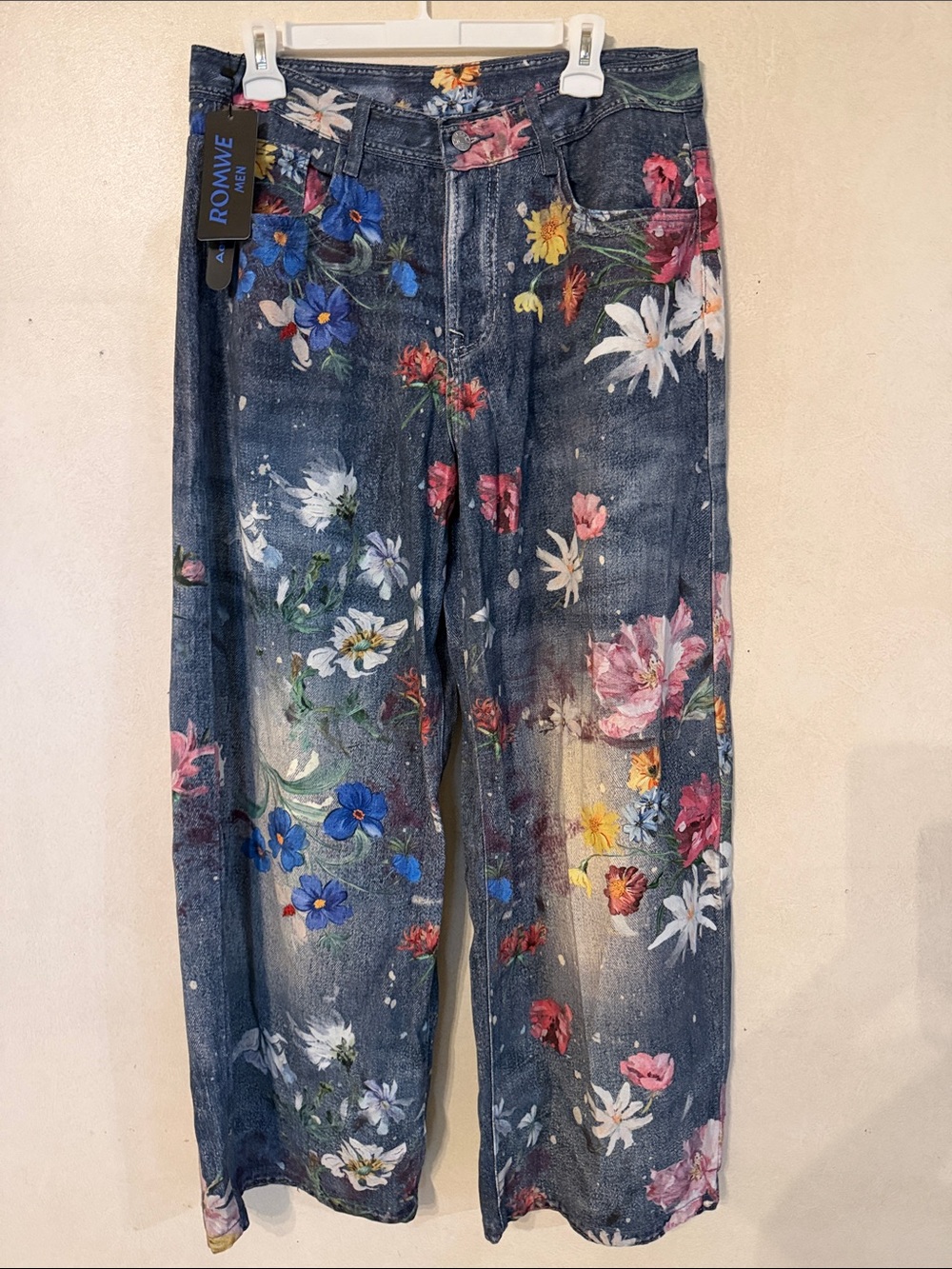 ROMWE Men’s Floral Baggy Oversized Jeans